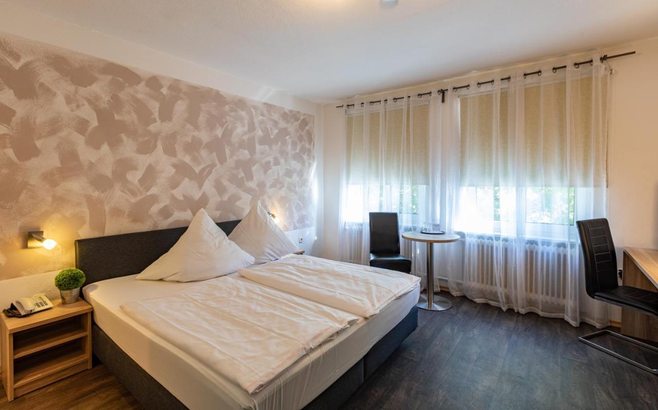 Stadt-Gut-Hotel Grosser Kurfuerst Емден Екстер'єр фото